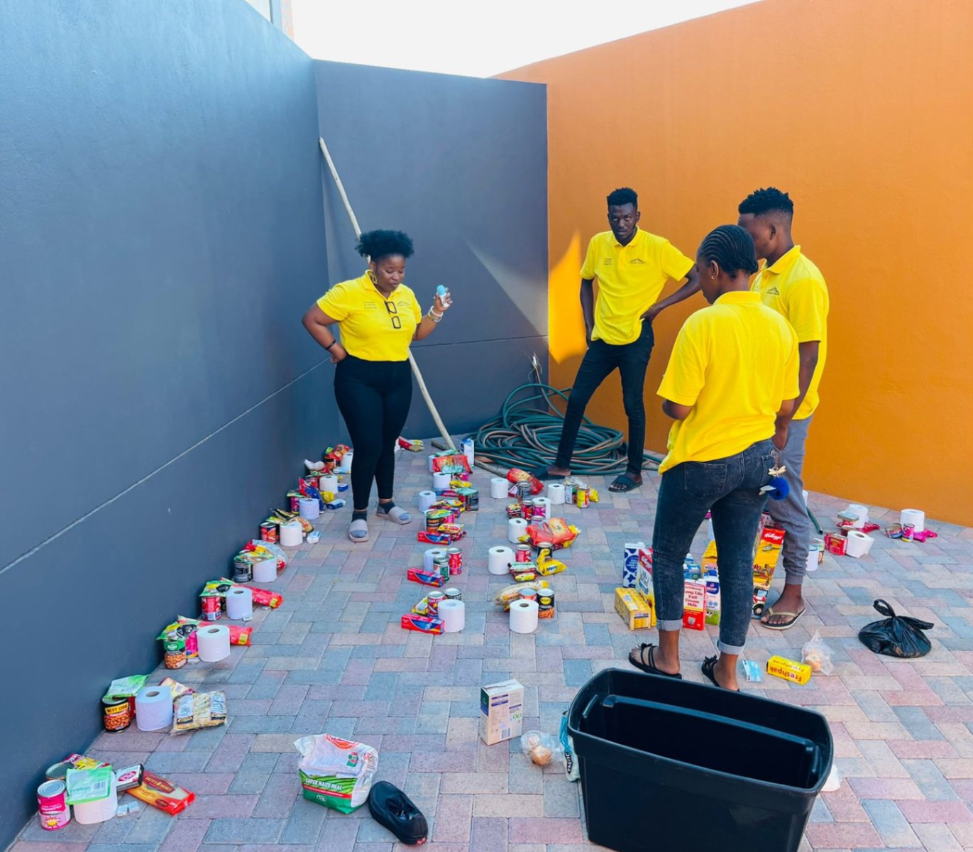 Student Committee Food Drive - Image 3