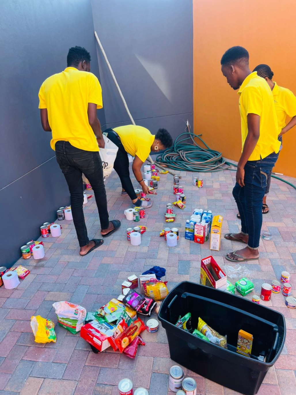Student Committee Food Drive - Image 4